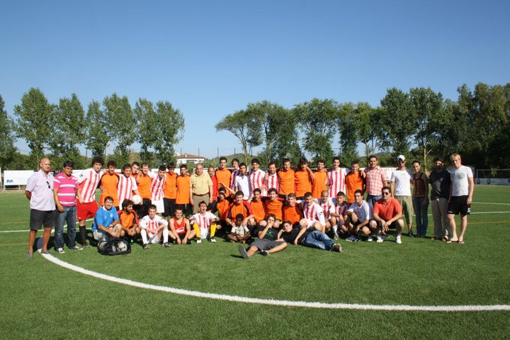 El primer equip, superior als italians